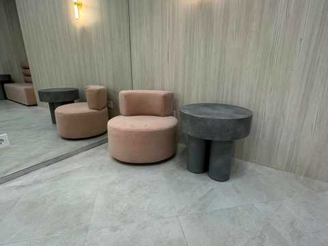 комерційна за адресою Буслівська вул., 12