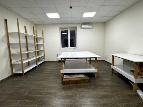 комерційна за адресою Українського Відродження вул. (Бударіна), 123