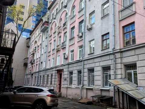 комерційна за адресою Дарвіна вул., 10