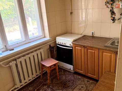квартира за адресою Бориса Іваницького вул. (Комсомольців 20-х років), 8