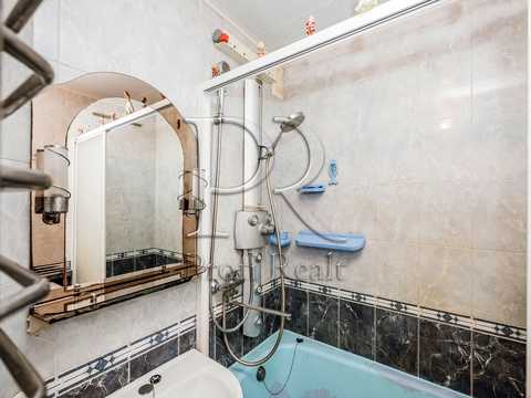 квартира за адресою Хорольська вул., 5