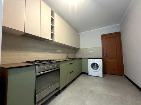 квартира за адресою Шовкуненка вул., 3