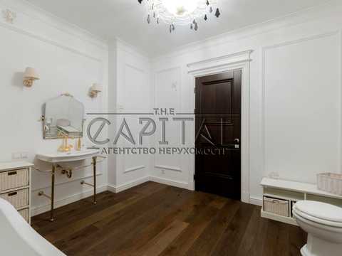 квартира за адресою Андрія Верхогляда вул. (Михайла Драгомирова), 12