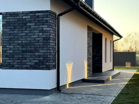 будинок за адресою Київ, Центральная