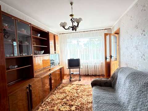 квартира за адресою Довженка вул., 3