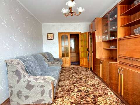 квартира за адресою Довженка вул., 3