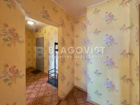 квартира за адресою Урлівська вул., 38