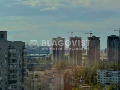 квартира за адресою Урлівська вул., 38