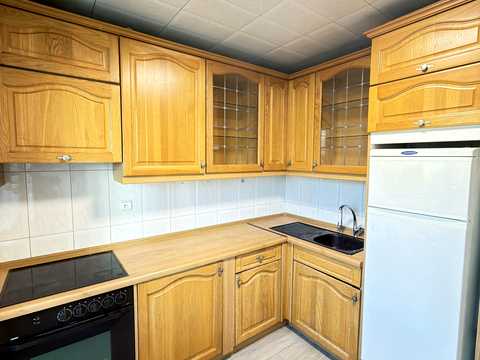 квартира по адресу Зои Гайдай ул., 12/10