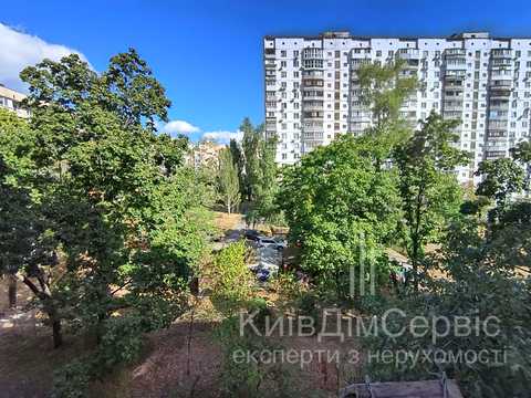 квартира по адресу Героев Полка "Азов ул. (Маршала Малиновського), 36