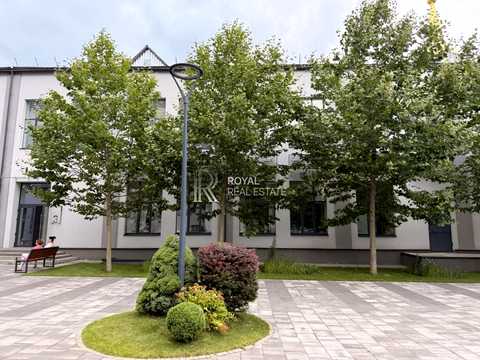 комерційна за адресою Цитадельна вул., 7