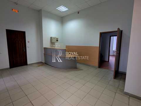 комерційна за адресою Цитадельна вул., 7