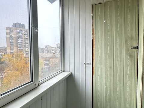 квартира за адресою Стадіонна вул., 13