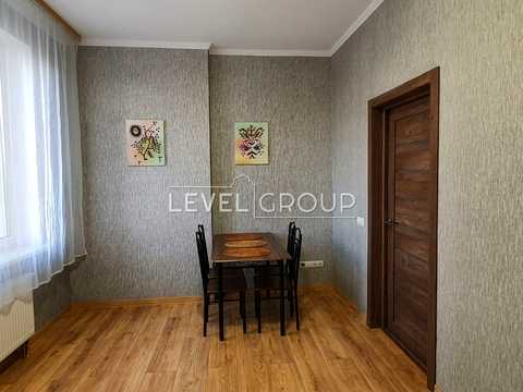 квартира за адресою Дмитрівська вул., 80