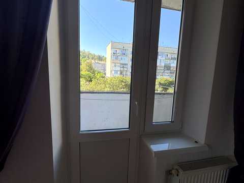 квартира за адресою Захисників України вул. (Льотчиків-Визволителів), 33