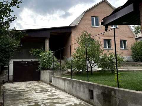 будинок за адресою Пров. Лелеківський, 66