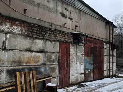 комерційна за адресою Ударників вул., 42Н
