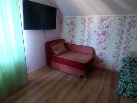 будинок за адресою с-ще. Світле, Полунична