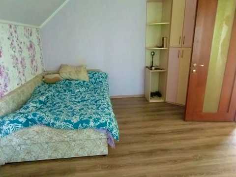 будинок за адресою с-ще. Світле, Полунична