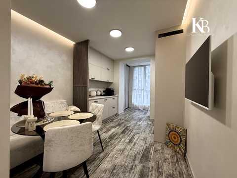 квартира за адресою Сімейна вул., 5