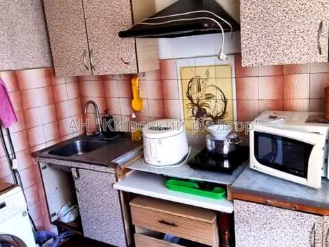 квартира за адресою Дніпровська набережна вул., 7