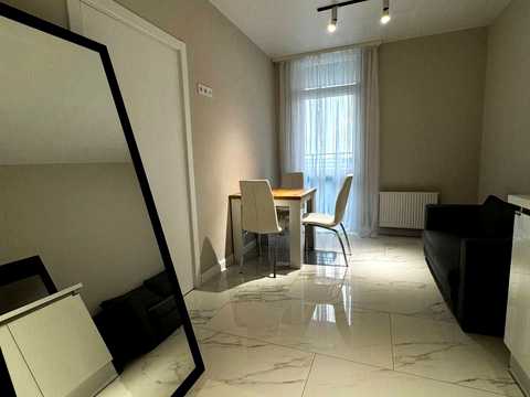 квартира за адресою В'ячеслава Чорновола просп. (), 77