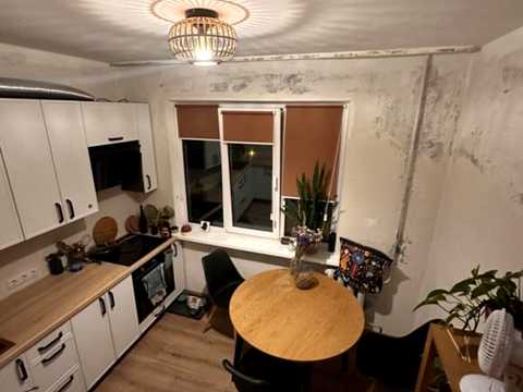 квартира за адресою Академіка Глушкова просп., 35