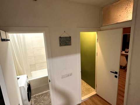 квартира за адресою Академіка Глушкова просп., 35