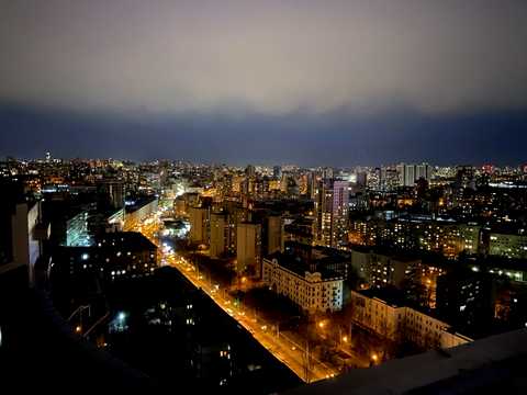 комерційна за адресою Юрія Іллєнка вул. (Мельникова), 18-Б