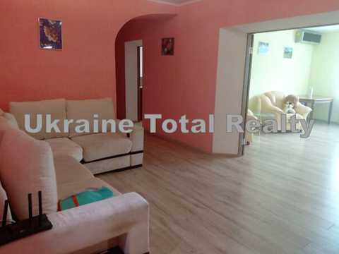 квартира за адресою Олександра Лазаревського вул. (Мініна), 9
