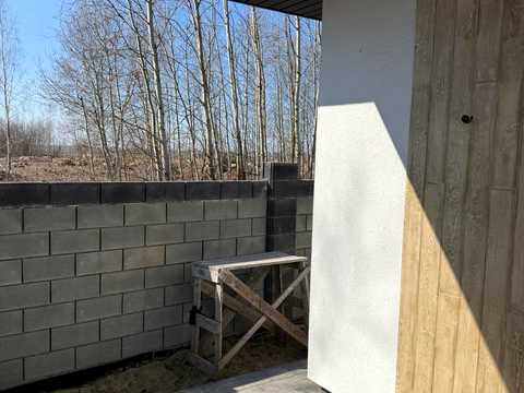 будинок за адресою Успішна