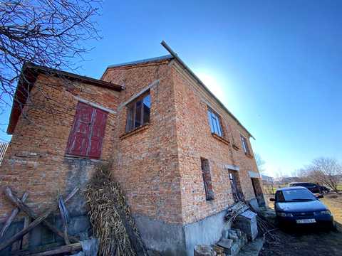 будинок за адресою с. Великі Млинівці, Спортивна, 47