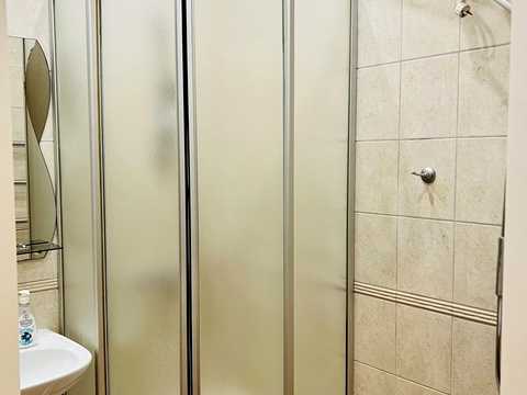 квартира за адресою Київ, Ярославська вул., 39-В