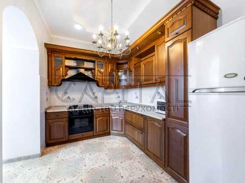 квартира за адресою Костянтинівська вул., 4
