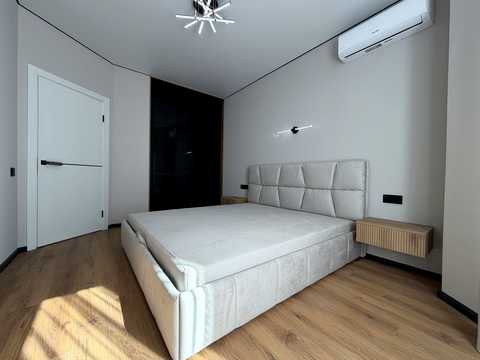 квартира за адресою Щаслива вул., 67