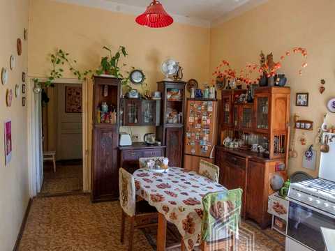 квартира за адресою Рейтарська вул., 7-Б