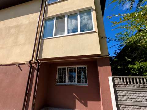 комерційна за адресою Троїцька вул. (Пролетарська), 37