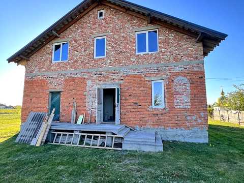 дом по адресу с. Радча, Нова