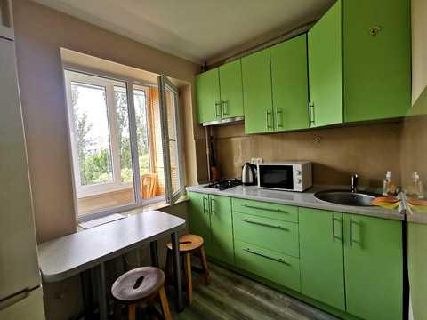 квартира за адресою Ореста Левицького вул. (Академіка Курчатова), 13