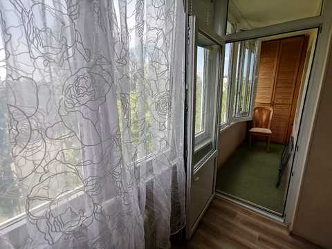 квартира за адресою Ореста Левицького вул. (Академіка Курчатова), 13