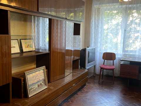 квартира за адресою Князя Ярослава Мудрого просп. (Академіка Глушка), 5а