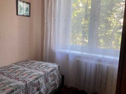квартира за адресою Князя Ярослава Мудрого просп. (Академіка Глушка), 5а