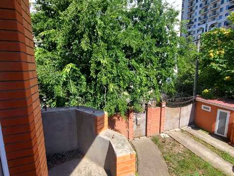 будинок за адресою Педагогічна вул., 30Б