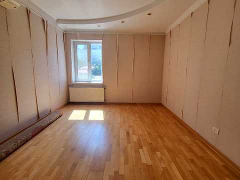 будинок за адресою Педагогічна вул., 30Б
