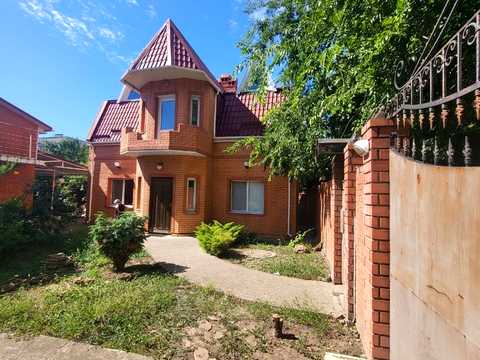 будинок за адресою Педагогічна вул., 30Б