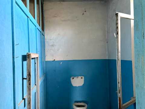 комерційна за адресою Грушевського, 12 Б