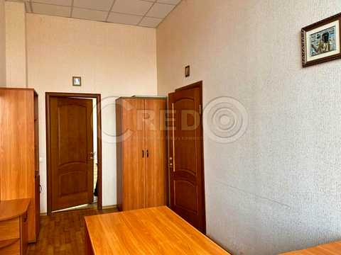 комерційна за адресою Івана Авраменка вул. (Корнійчука), 4