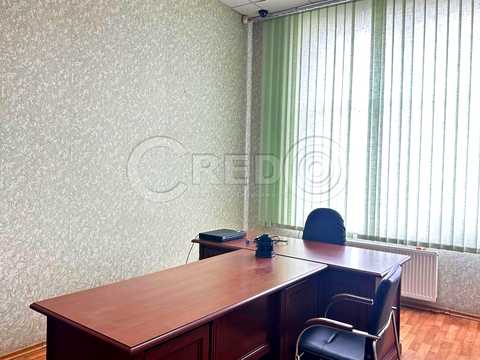 комерційна за адресою Івана Авраменка вул. (Корнійчука), 4