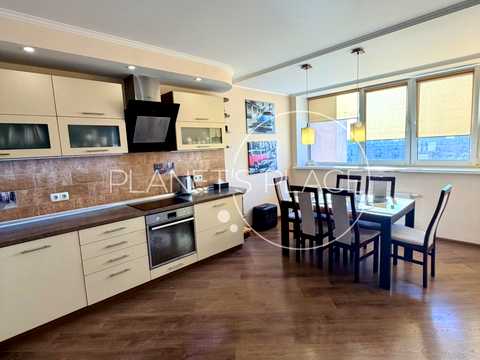 квартира за адресою Смілянська вул., 15