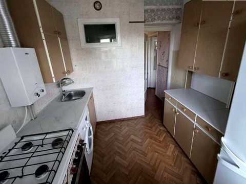 квартира за адресою Космонавтів просп., 47